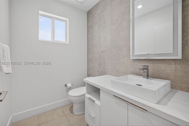 904 NE 15th Ave, Fort Lauderdale, FL 33304