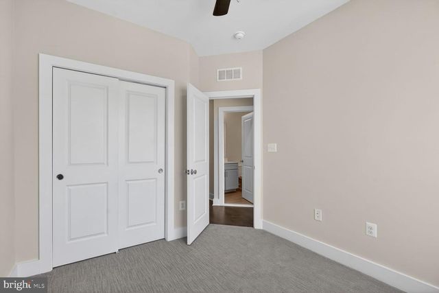 5128 RIDGEVIEW RETREAT, Chantilly, VA 20151