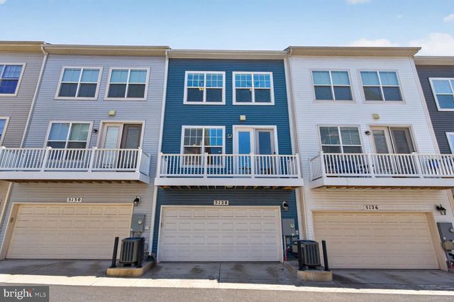 5128 RIDGEVIEW RETREAT, Chantilly, VA 20151
