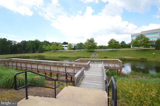 5128 RIDGEVIEW RETREAT, Chantilly, VA 20151
