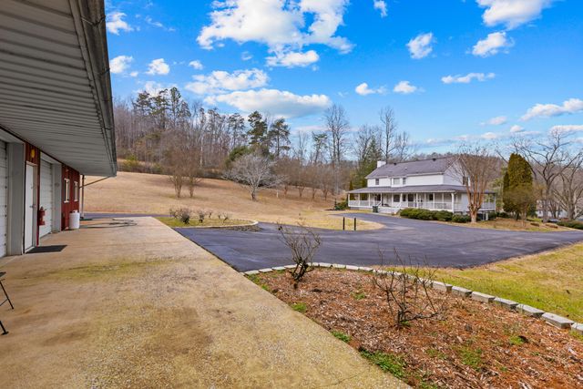 5311 Mccahill Road, Chattanooga, TN 37415