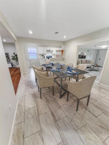 801 Martha Street, Deer Park, TX 77536