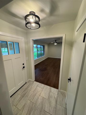 801 Martha Street, Deer Park, TX 77536