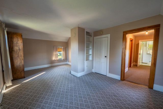 5234 County Highway E, Slinger, WI 53086