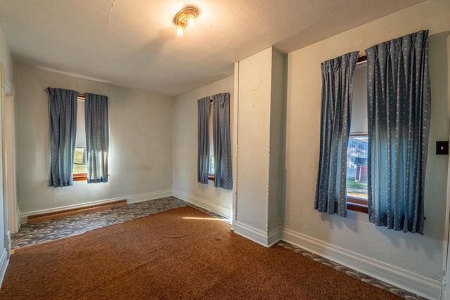 5234 County Highway E, Slinger, WI 53086