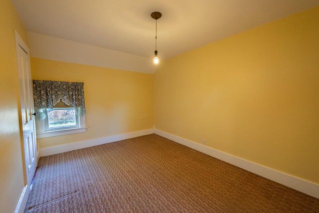 5234 County Highway E, Slinger, WI 53086