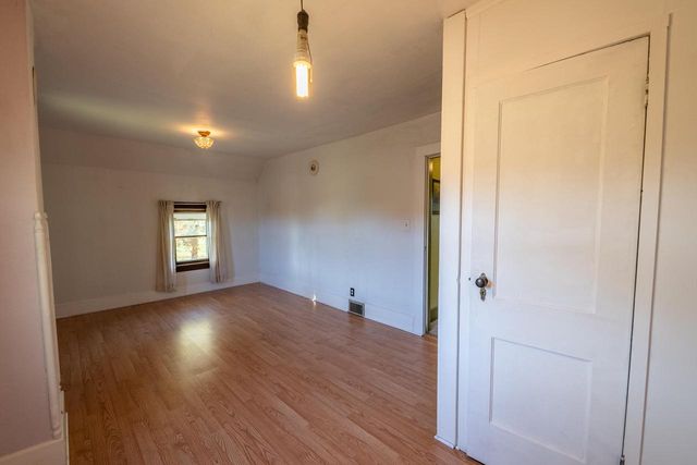 5234 County Highway E, Slinger, WI 53086