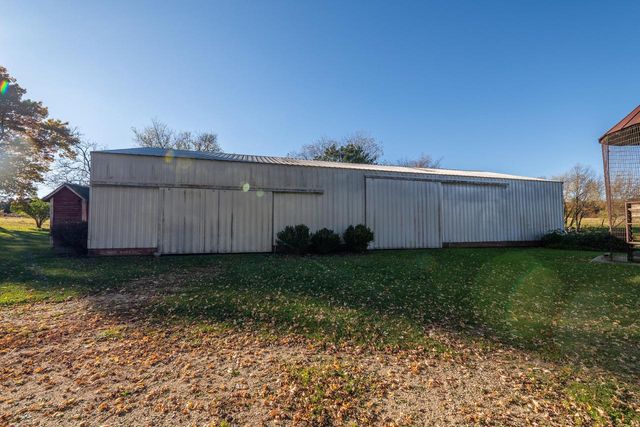5234 County Highway E, Slinger, WI 53086