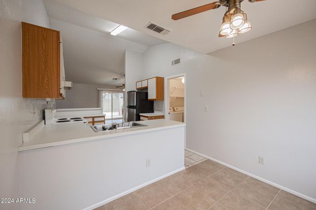 7590 W San Miguel Avenue, Glendale, AZ 85303