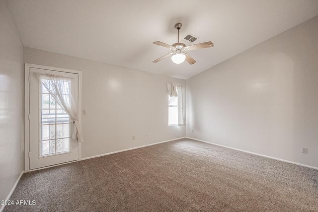 7590 W San Miguel Avenue, Glendale, AZ 85303