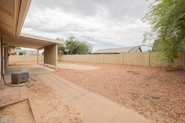 7590 W San Miguel Avenue, Glendale, AZ 85303