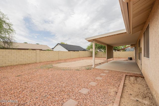7590 W San Miguel Avenue, Glendale, AZ 85303