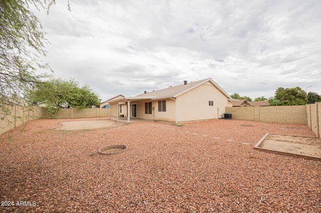 7590 W San Miguel Avenue, Glendale, AZ 85303