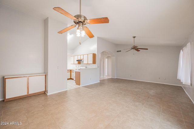 7590 W San Miguel Avenue, Glendale, AZ 85303