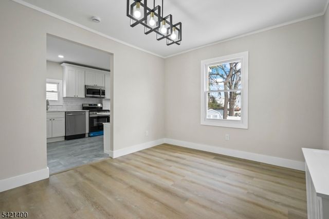 9 Kirk St, West Orange Twp., NJ 07052