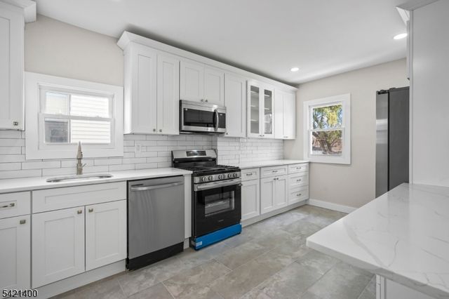 9 Kirk St, West Orange Twp., NJ 07052