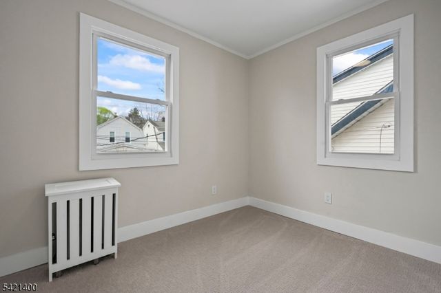 9 Kirk St, West Orange Twp., NJ 07052