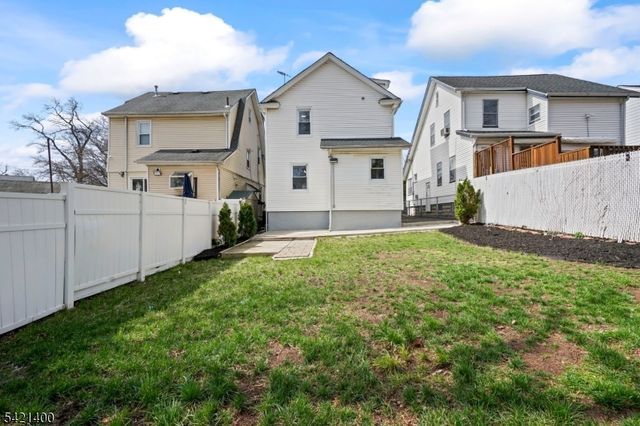 9 Kirk St, West Orange Twp., NJ 07052