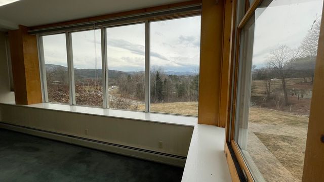 33 Sunset Hill Road, Randolph, VT 05060