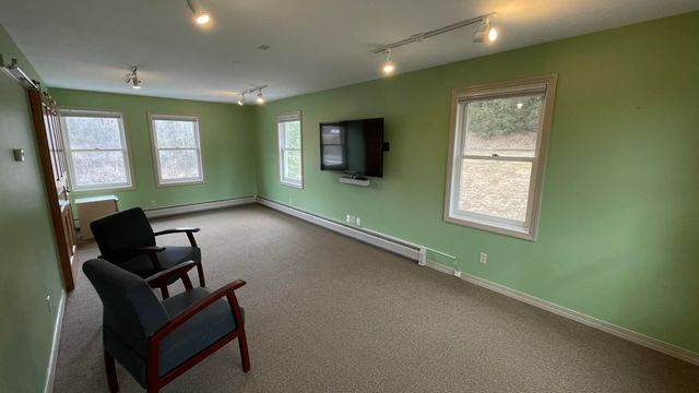 33 Sunset Hill Road, Randolph, VT 05060