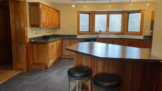 33 Sunset Hill Road, Randolph, VT 05060