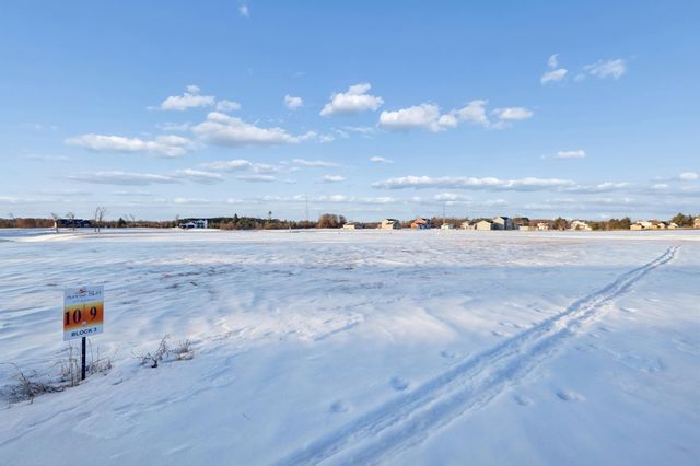 39068 Everton Avenue, North Branch, MN 55056