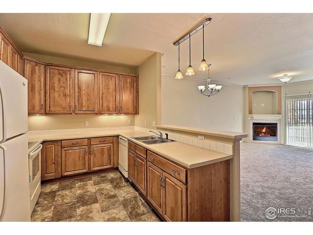 6607 W 3rd St 15-1202, Greeley, CO 80634