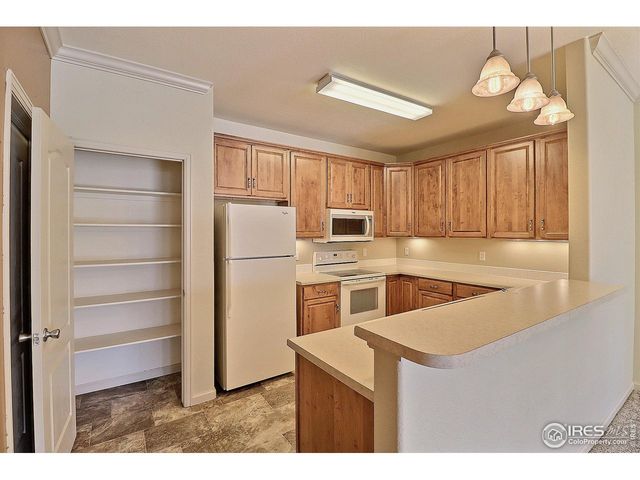 6607 W 3rd St 15-1202, Greeley, CO 80634