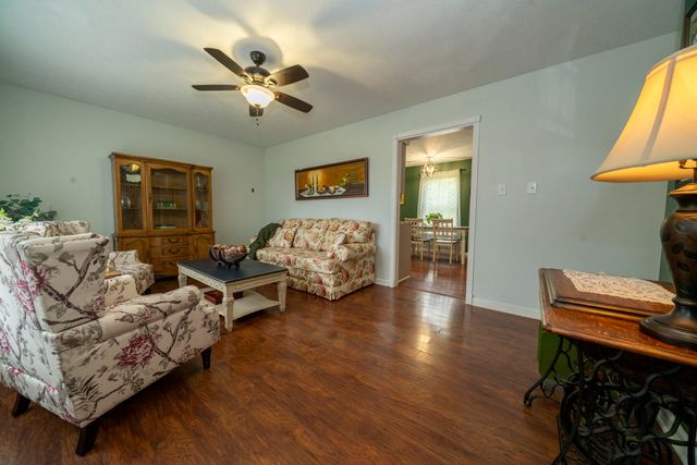 213 Barnett Street, Somerset, KY 42501