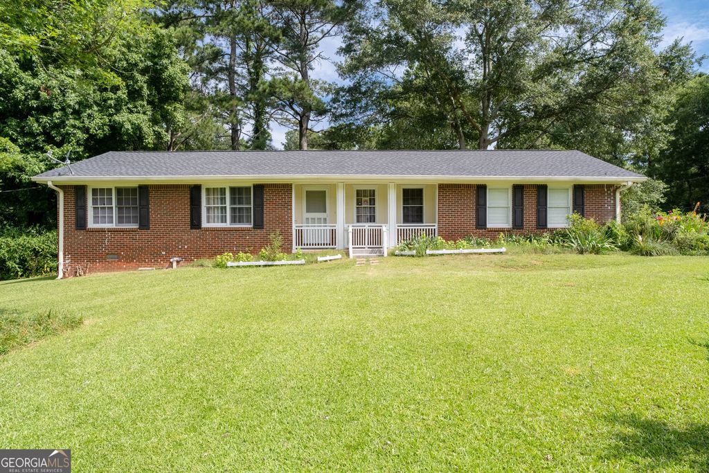 999 Chestnut Oak Court, Lawrenceville, GA 30046