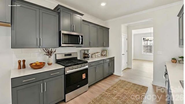 9320 Carver Avenue, Huntersville, NC 28078