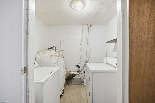 733 Burgess AVE, Hampton, VA 23664