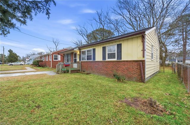 733 Burgess AVE, Hampton, VA 23664