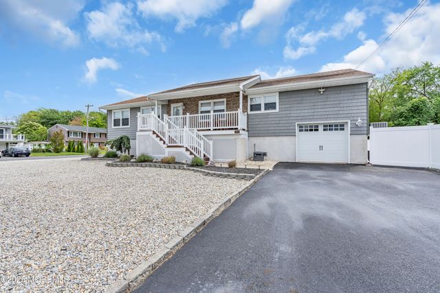 261 Aldo Drive, Toms River, NJ 08753