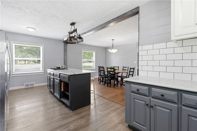 3714 Blue Ridge Boulevard, Independence, MO 64052