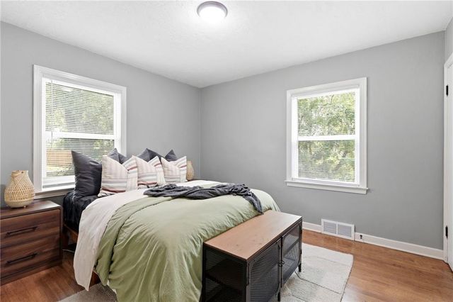 3714 Blue Ridge Boulevard, Independence, MO 64052
