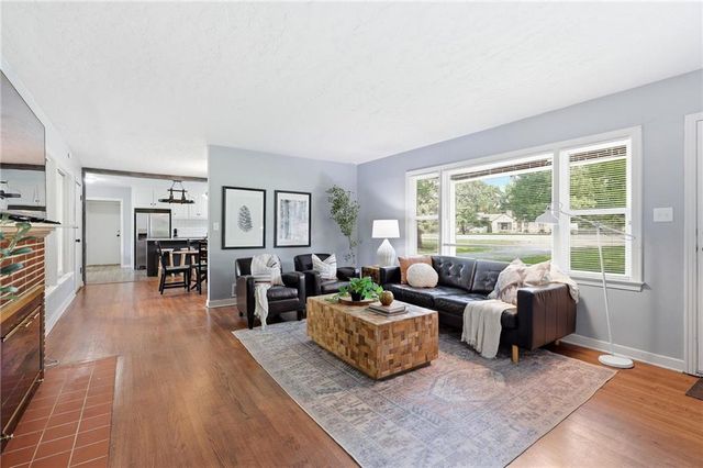 3714 Blue Ridge Boulevard, Independence, MO 64052