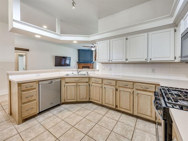 8200 NW 71st Street, Oklahoma City, OK 73132