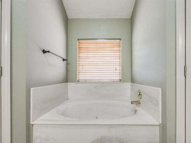 8200 NW 71st Street, Oklahoma City, OK 73132