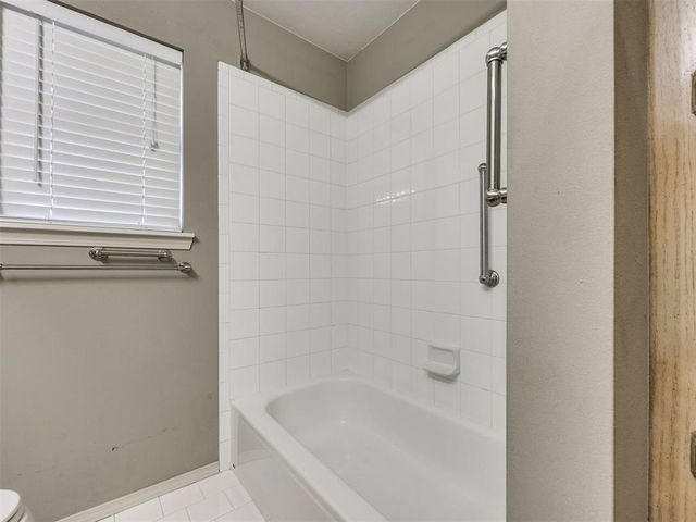 8200 NW 71st Street, Oklahoma City, OK 73132