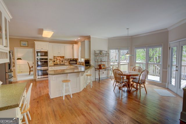 4020 Royal Pennon Court NW, Peachtree Corners, GA 30092