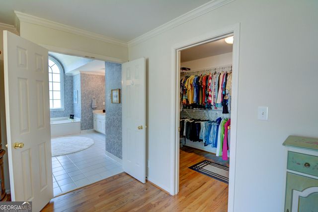 4020 Royal Pennon Court NW, Peachtree Corners, GA 30092