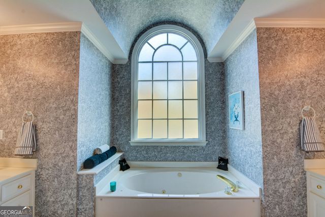 4020 Royal Pennon Court NW, Peachtree Corners, GA 30092