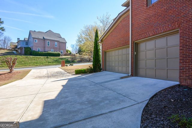 4020 Royal Pennon Court NW, Peachtree Corners, GA 30092
