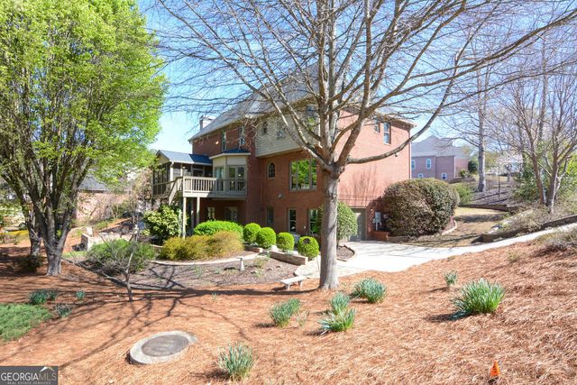 4020 Royal Pennon Court NW, Peachtree Corners, GA 30092