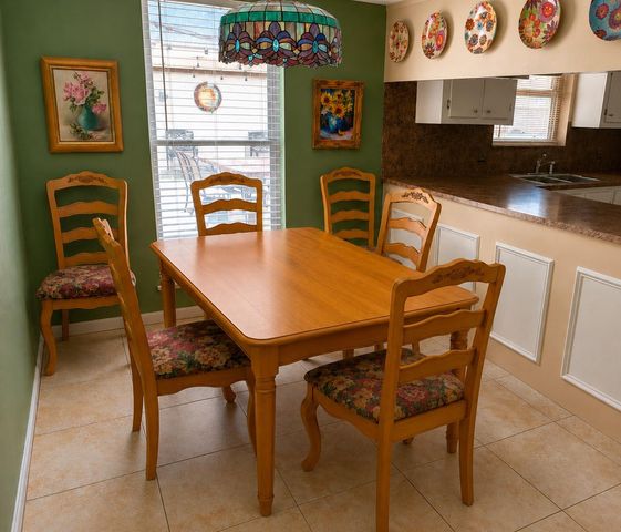 410 Brook Hollow Drive, Conroe, TX 77385