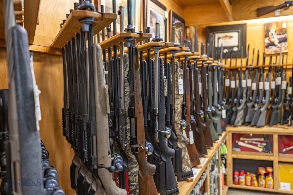 228 Big Timber Loop Rd Highway, Big Timber, MT 59011 photo 13