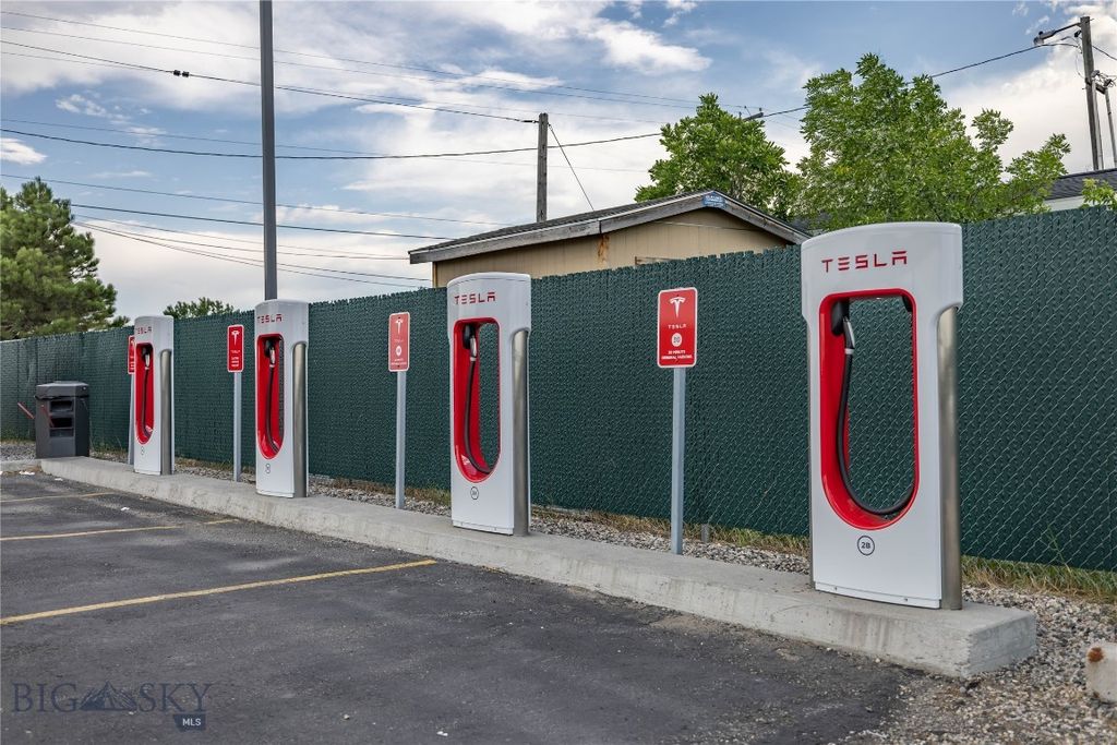 228 Big Timber Loop Rd Highway, Big Timber, MT 59011 photo 24