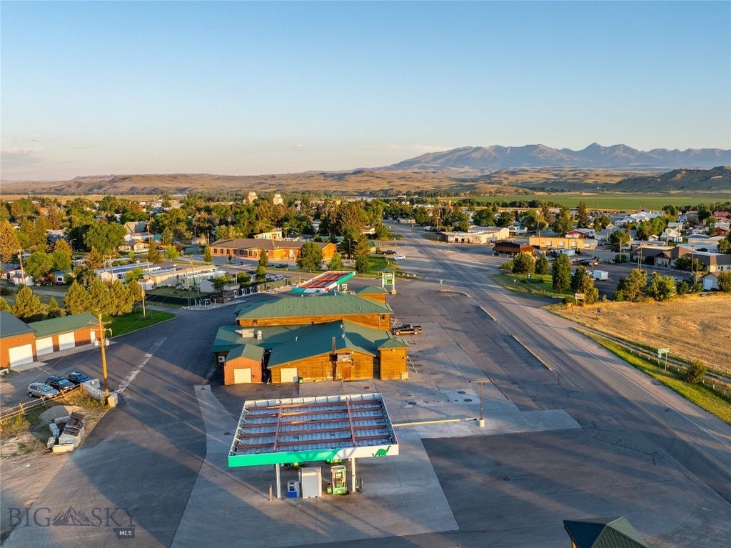 228 Big Timber Loop Rd Highway, Big Timber, MT 59011 photo 39