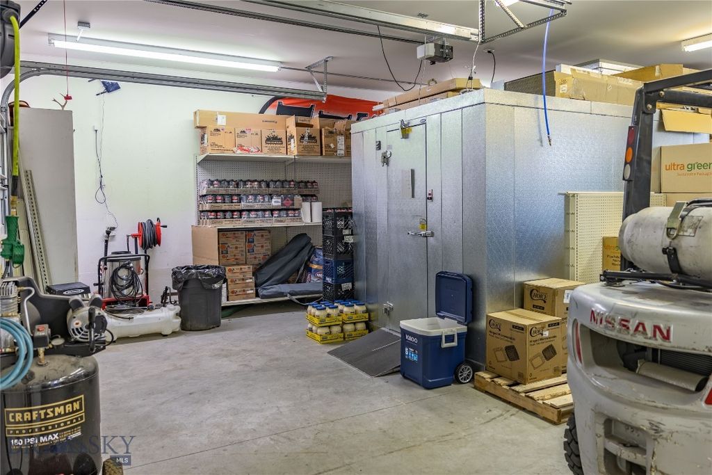 228 Big Timber Loop Rd Highway, Big Timber, MT 59011 photo 42